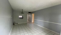 Building Photo - 5061 W Oakland Park Blvd
