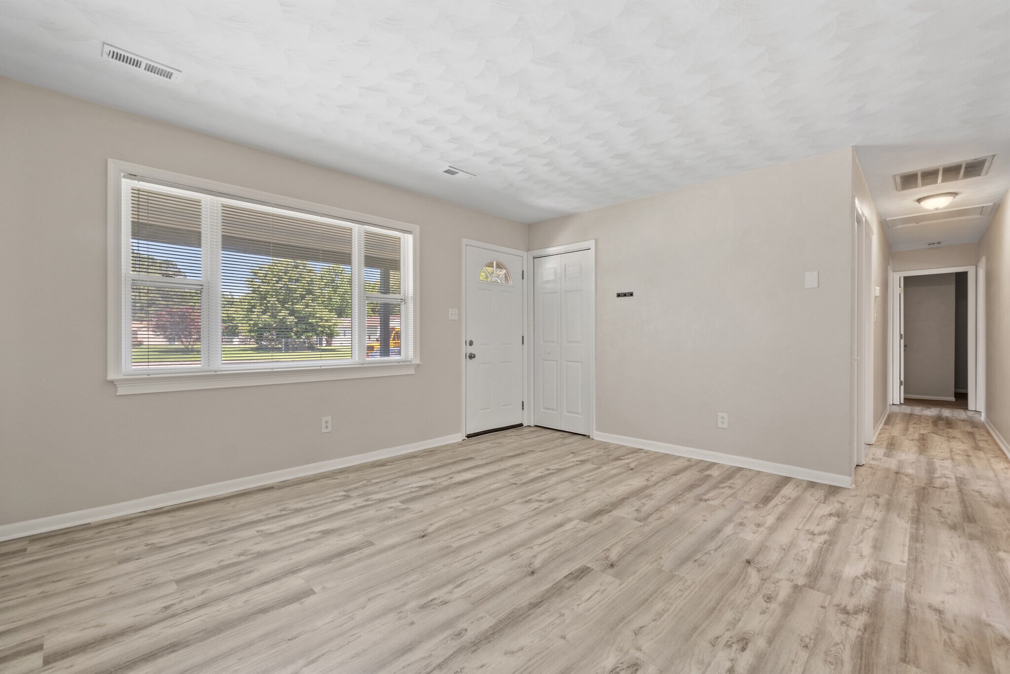 Building Photo - 3305 Portobello Ct