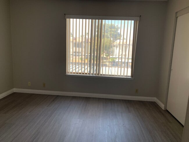 Building Photo - Community Pool and Spa. 2 Story, 2 Bedrooms, All Bedroom upstairs. New remodel kitchen with white...