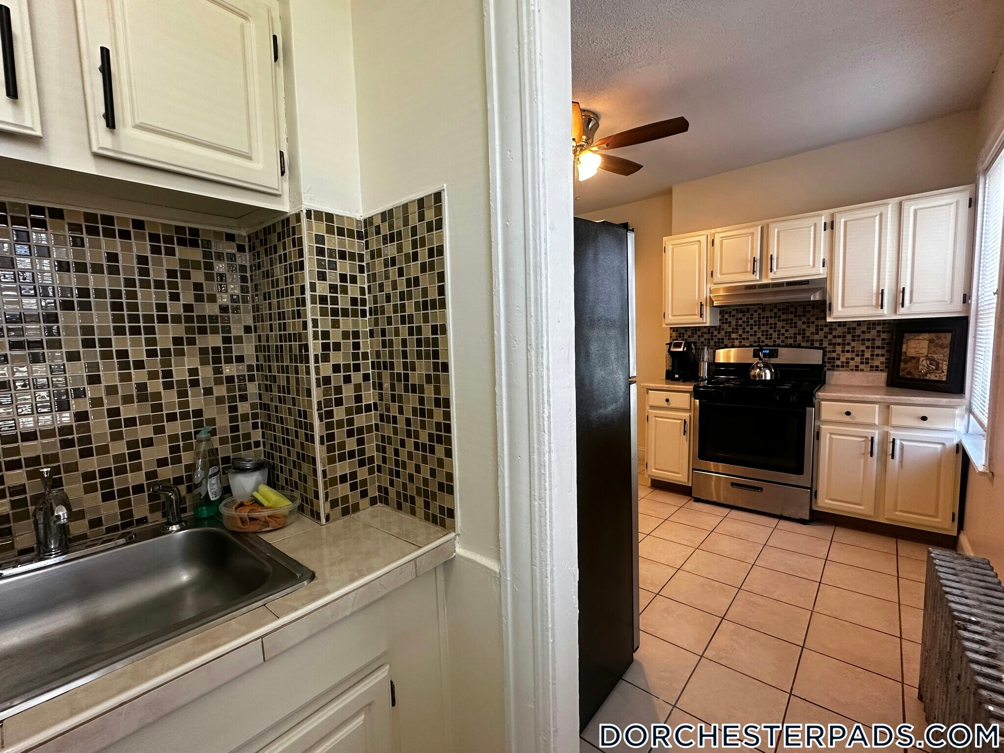 Building Photo - 32 Kingsdale St