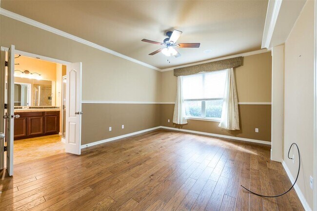 Building Photo - 14305 Broadwinged Hawk Dr