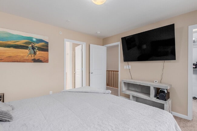 Building Photo - A contemporary 1826 sq ft. 3 Bedroom / 3 Bath Belmar Townhome for rent