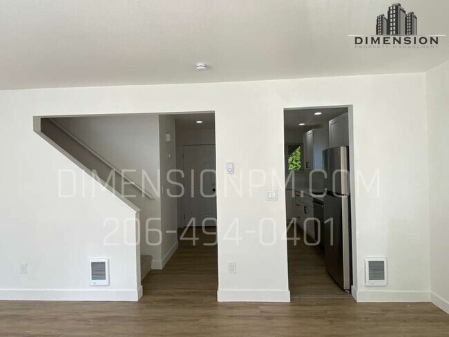 Building Photo - Charleston Duplex