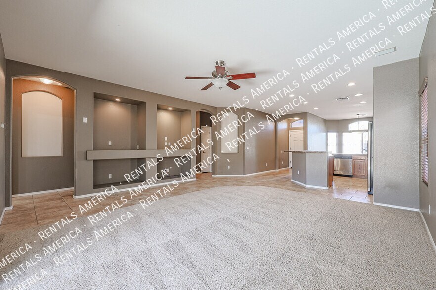 Building Photo - 12823 W Modesto Dr