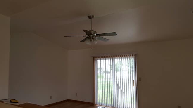 Building Photo - 703B Burgess Dr