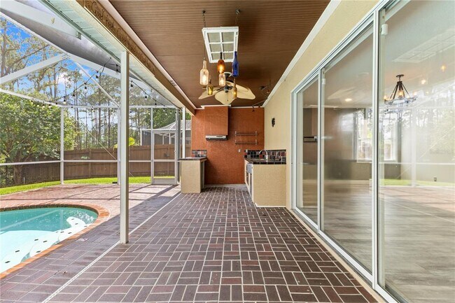 Building Photo - 9307 Poplar Creek Ct