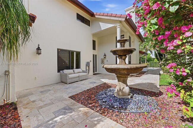 Building Photo - 21944 Town Pl Dr