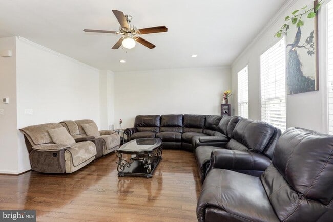 Building Photo - 24690 Capecastle Terrace
