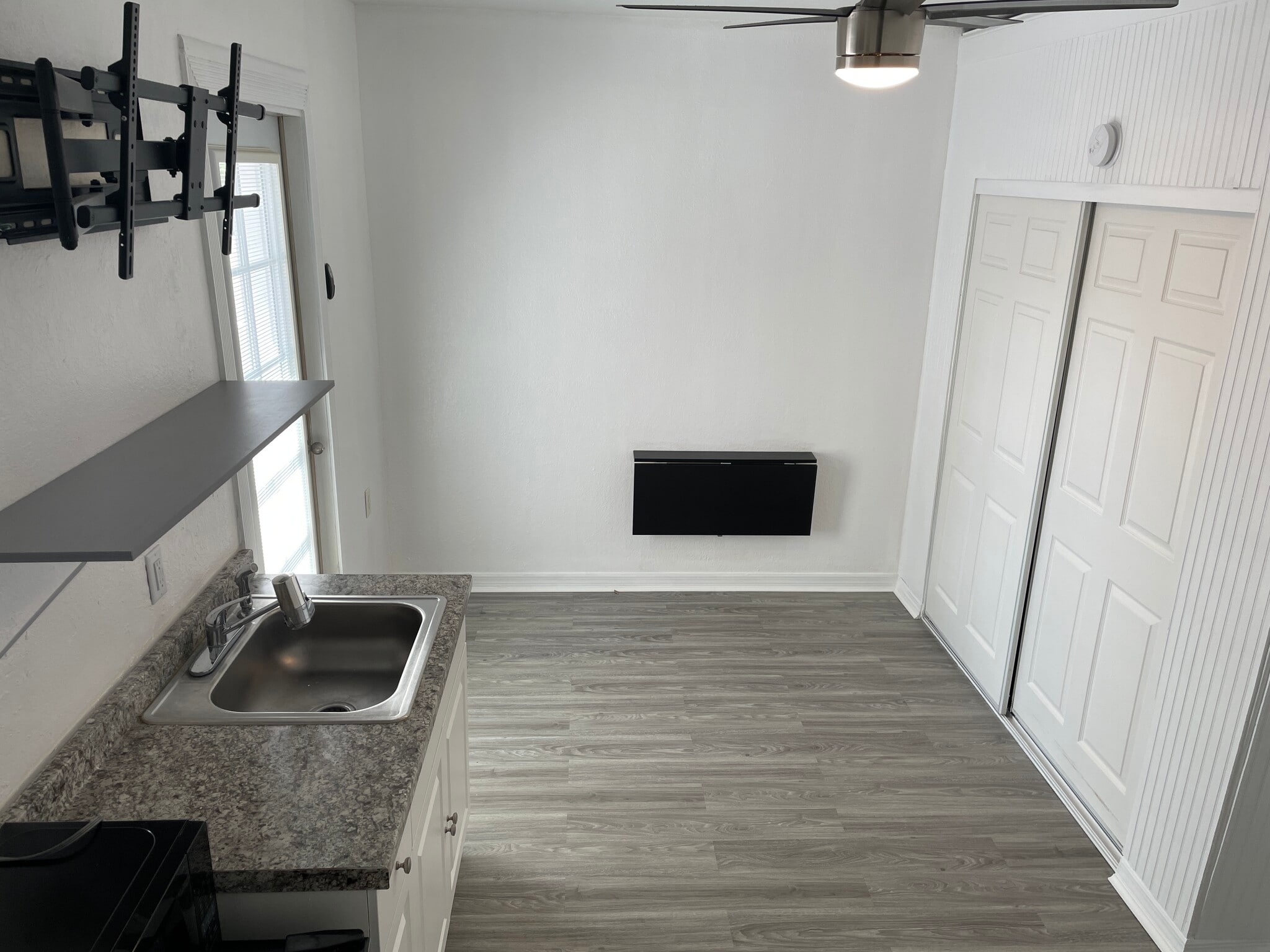 Building Photo - 7193 17th Way N