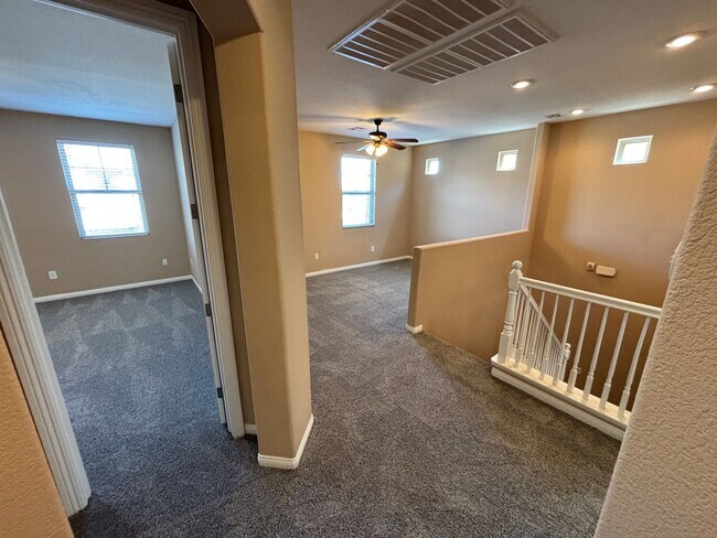 Building Photo - Stunning 4-Bedroom Two-Story Home w/ Loft, and community amenities located in Providence Community!