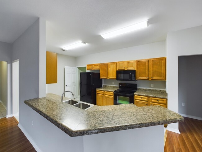 Building Photo - 143 Creve Core Dr