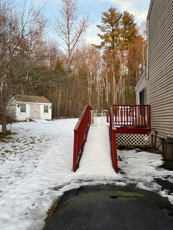 Building Photo - 8 Maylane Dr