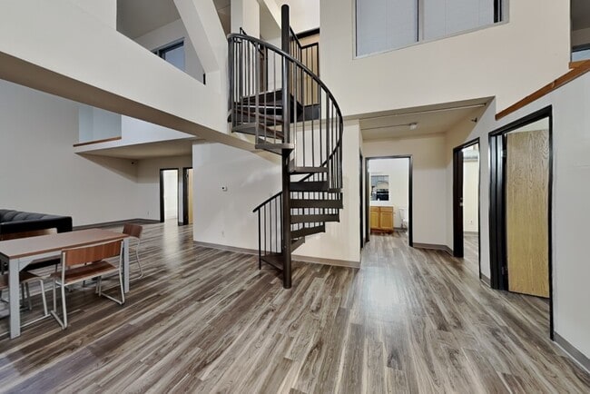Building Photo - 119 Stanton Ave