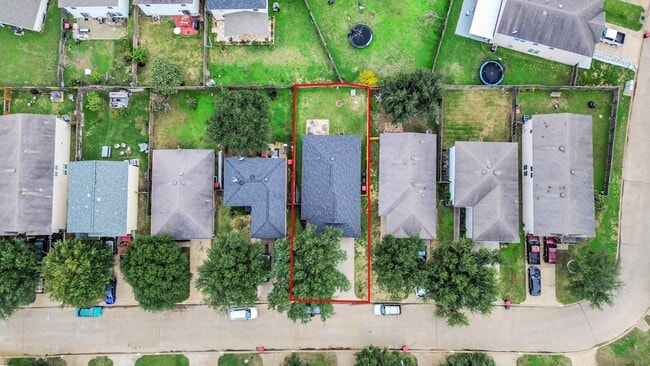 Building Photo - 7327 Enchanted Creek Dr