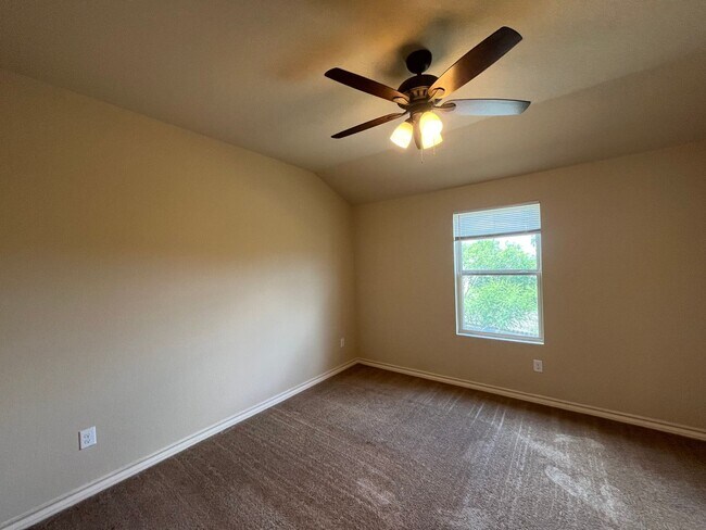 Building Photo - 13907 Annas Way #102, San Antonio, TX. 78233