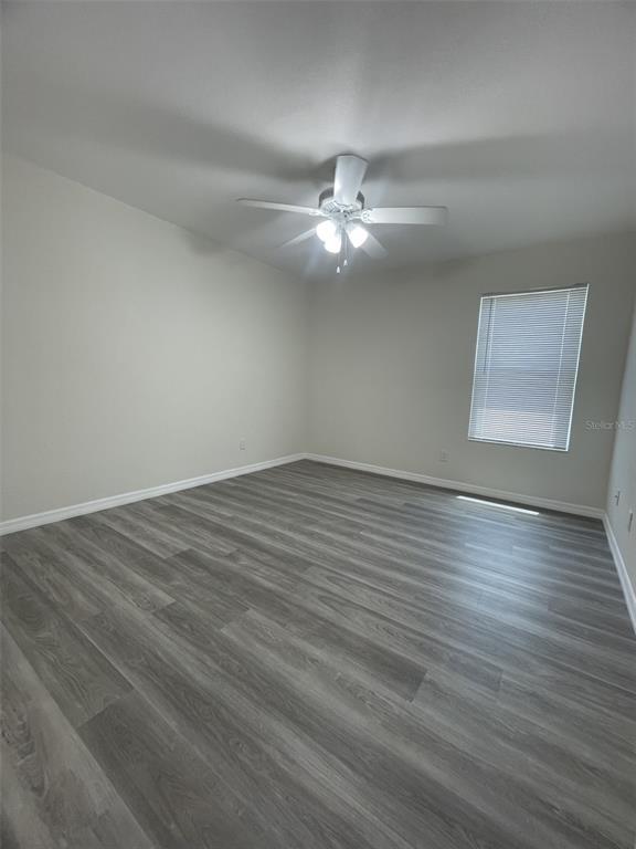Building Photo - 2827 Suncoast Lakes Blvd