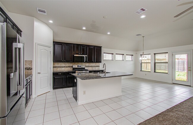 Building Photo - 17702 Jacobs Ladder Ct