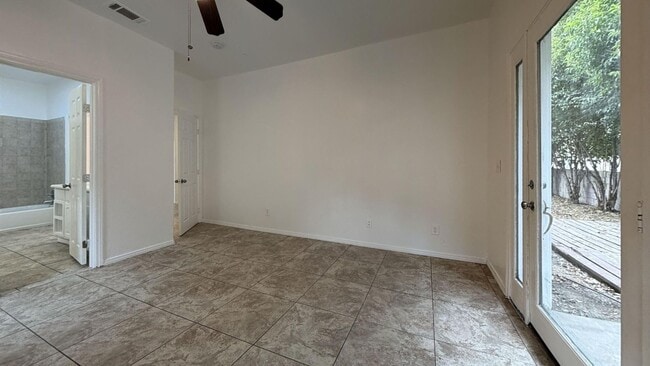Building Photo - 7216 Yates St