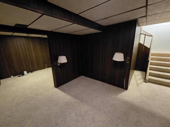 Building Photo - "Spacious 3-Bed, 3-Bath Townhouse in Heather Ridge South"