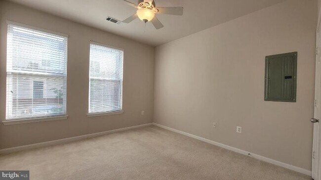 Building Photo - 9486 Virginia Center Blvd