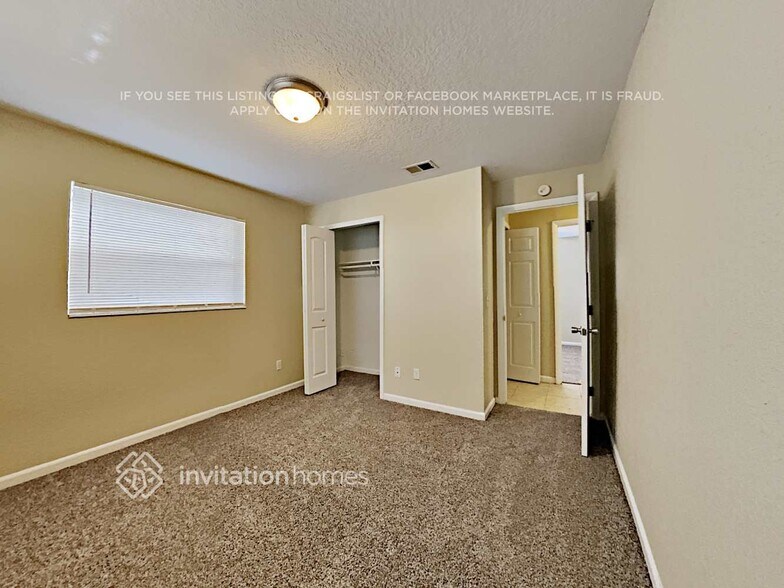 Building Photo - 608 Westchester Ave