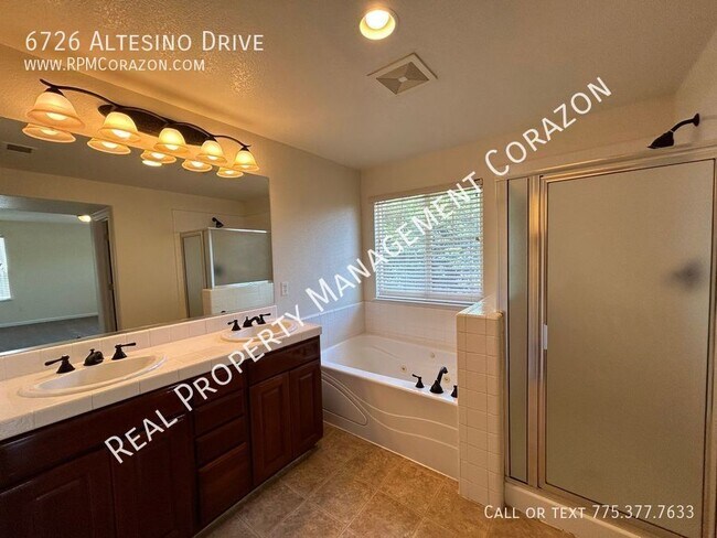 Building Photo - 6726 Altesino Dr