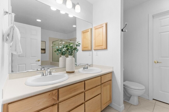 Building Photo - 658 Wild Ridge Cir