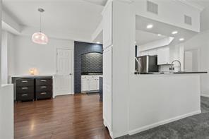 Building Photo - 11130 Touraine Ct