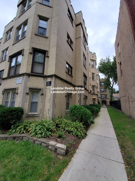 Primary Photo - 5042 N Wolcott Ave