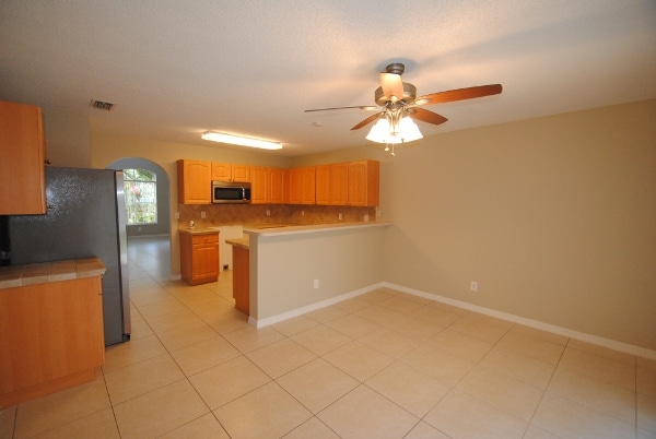 Building Photo - 6179 NW 40th St