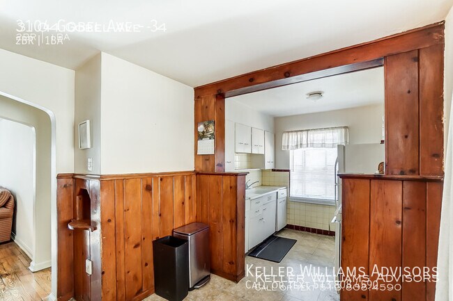 Building Photo - 3104 Gobel Ave