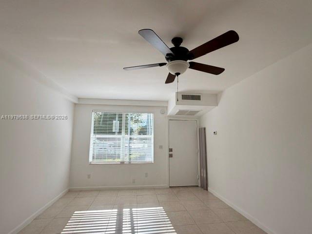 Building Photo - 2445 Lake Pancoast Dr