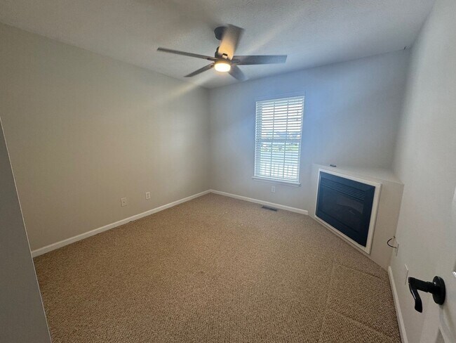 Building Photo - Detached Single Family Home In Weyers Cave