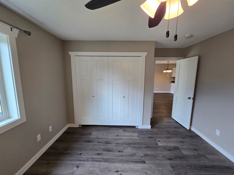 Building Photo - 3437 Ivy Ln
