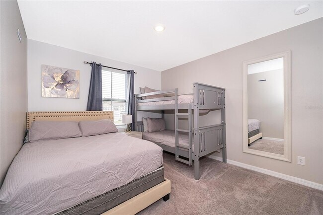 Building Photo - 1013 Plantation Ln