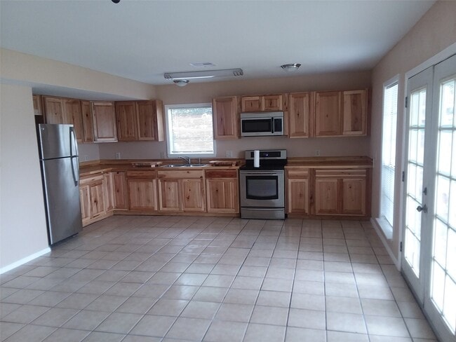 Building Photo - 6326 County Rd 659