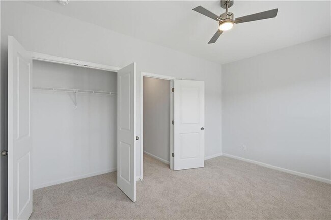 Building Photo - 1422 Creekside Cir NW