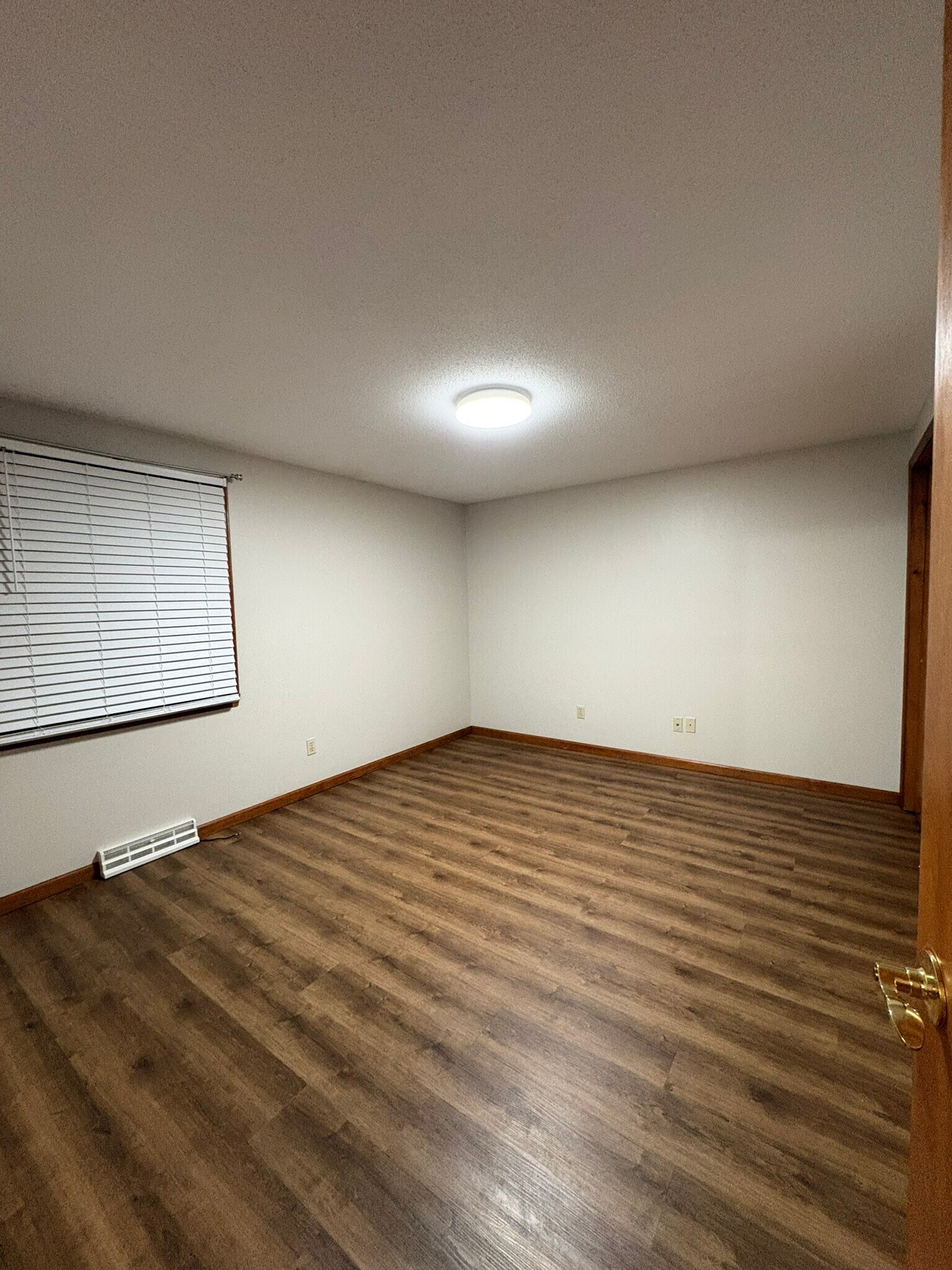 Building Photo - 25 Winspear Rd