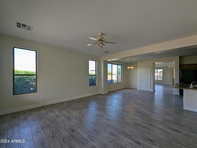Building Photo - 15432 W Tasha Cir
