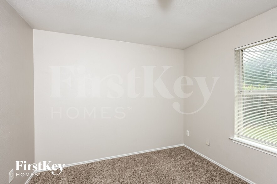 Building Photo - 1409 Marena Moore Way