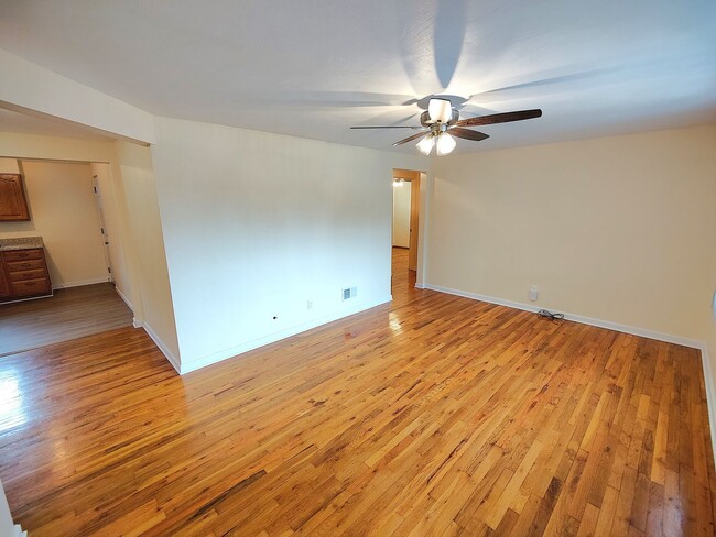 Building Photo - *Beautifully Updated 3BD/2BA Single Family Home Available in Whitehall*