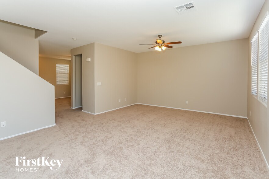 Building Photo - 10841 Pearl River Ave