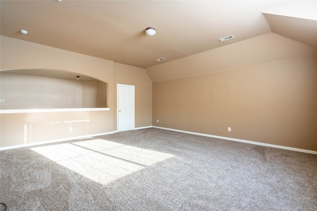 Building Photo - 7220 Petersburg Dr