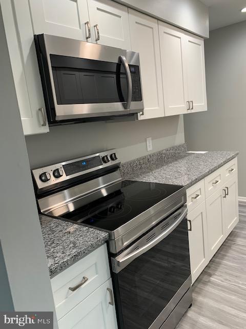 Building Photo - 301 Mulberry Cove