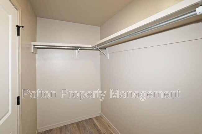 Building Photo - 10524 Tierra Sta. Dr