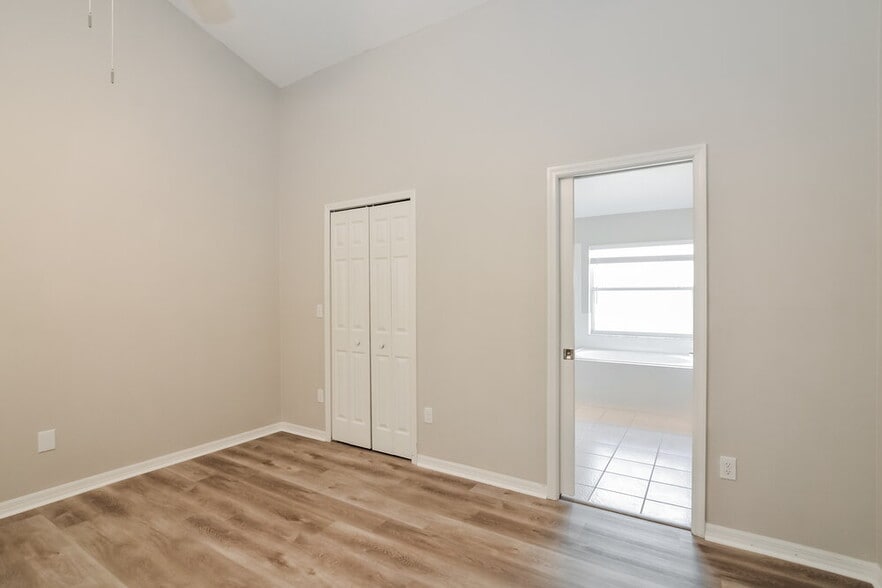 Building Photo - 2056 Cobblefield Cir
