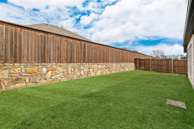 Building Photo - 3040 Pedigree Ct