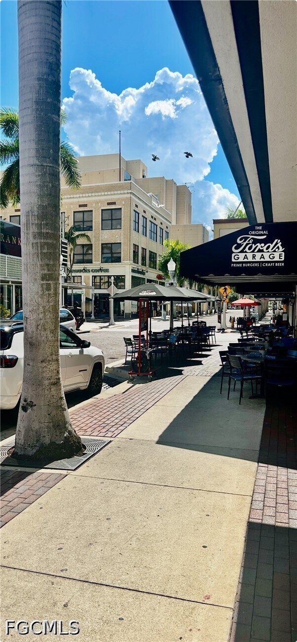 Building Photo - 2590 First St