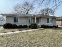 Building Photo - Fraser - 3 Bedroom Ranch with basement and garage.  Immediate Occupancy!