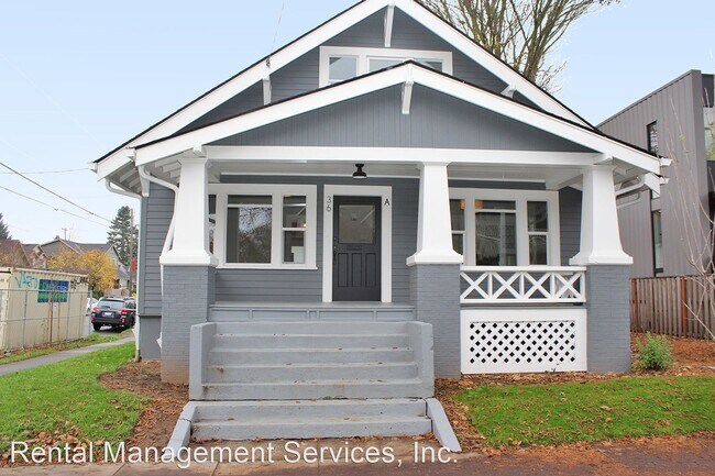 Building Photo - 4 br, 1.5 bath House - 36 NE Beech St # A